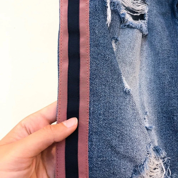 Sold - Picture 6 of 12